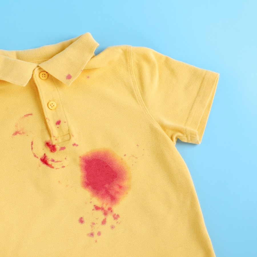 How to remove red 2024 wine stain